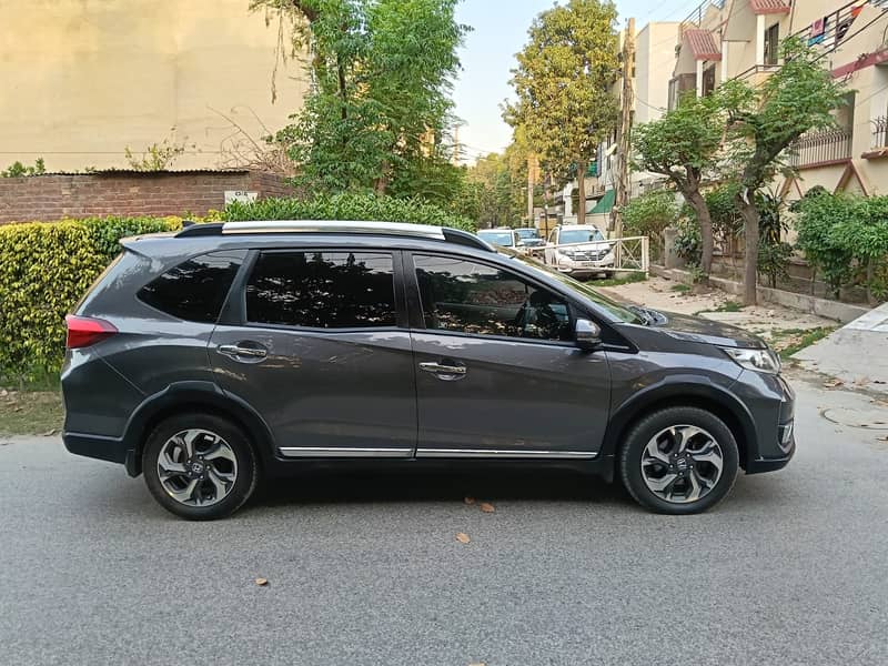 Honda BR-V 2020 3
