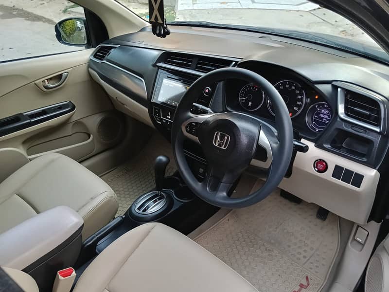Honda BR-V 2020 7
