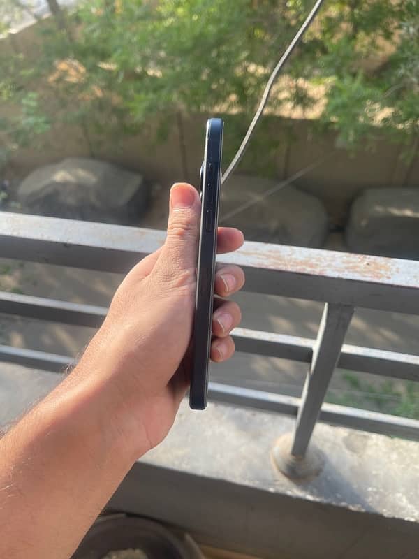 IPHONE 15 pro MAX 256 FU 3
