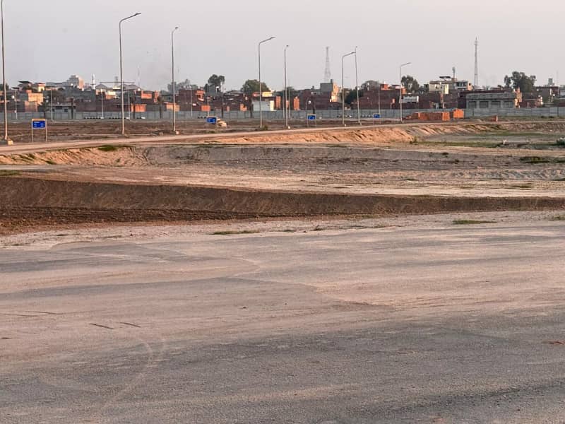 5 Marla Prime Location Plot Available For Sale 3