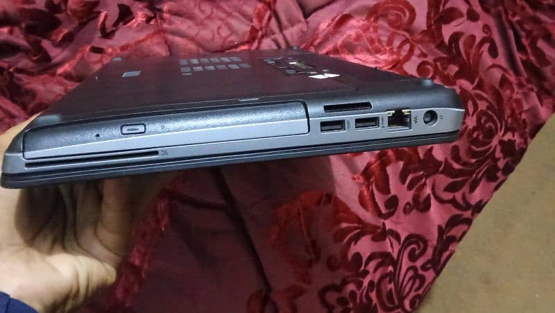 HP laptop , core i5 4th generation 0