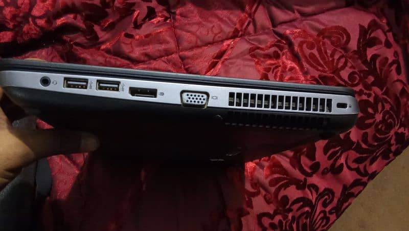 HP laptop , core i5 4th generation 1