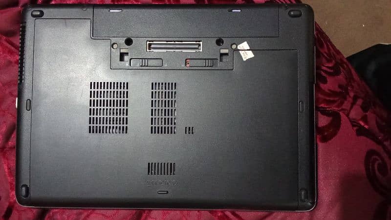 HP laptop , core i5 4th generation 5