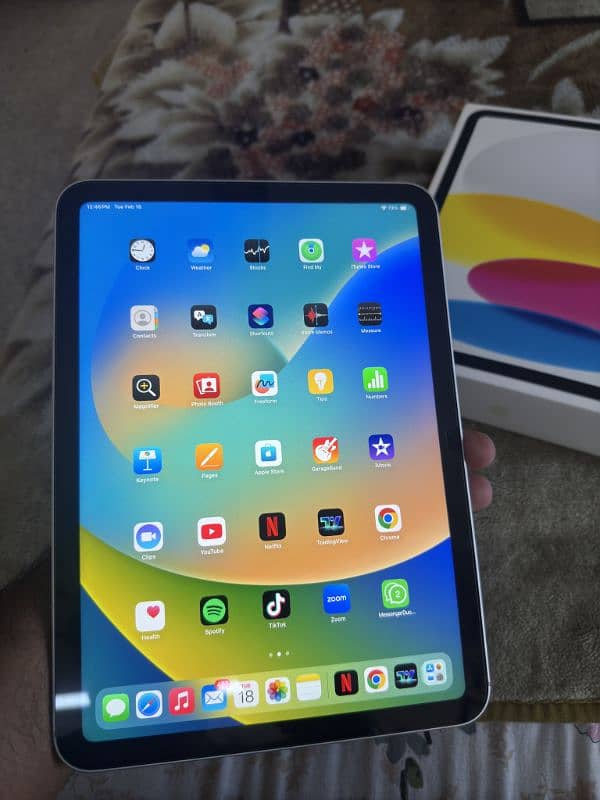iPad 10th Generation 64GB 3
