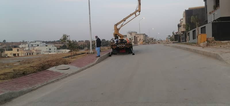 27 MARLA HEIGHTED RESIDENTIAL PLOT AVAILABLE FOR SALE IN BAHRIA HAMLET 3