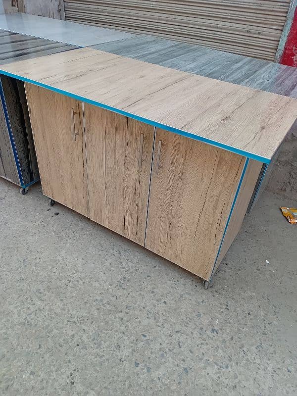 iron stand with high quality material 11
