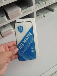I phone 15 pro max mate Glass