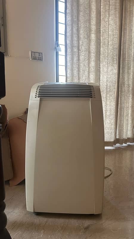 Used 1 Ton Portable Air Conditioner for Sale – 12,000 BTU 4