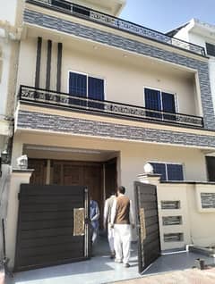G-13/4 Street 121 Brand New House 25x40 For Sale