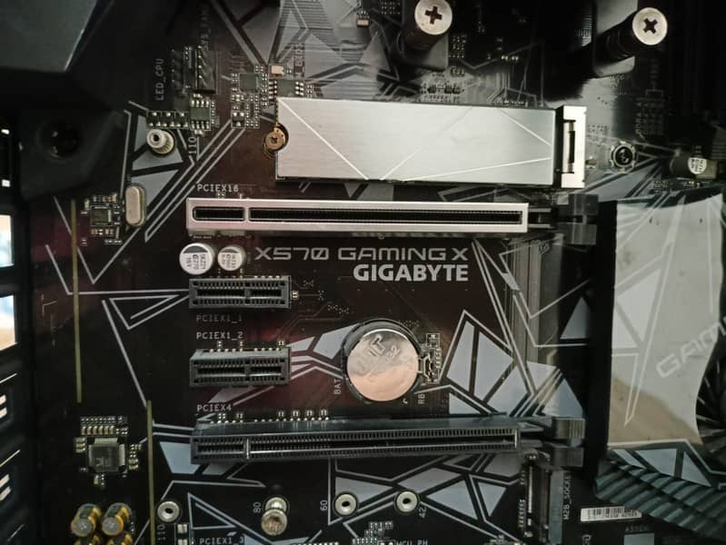 Ryzen 7 5700x with Gigabyte X570 GamingX Build 16