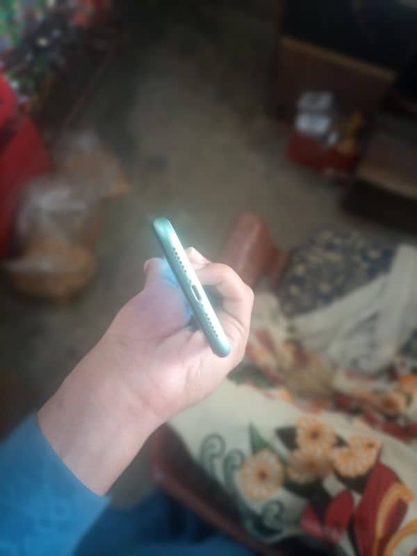 iPhone 11 non PTA jv 10/10 0