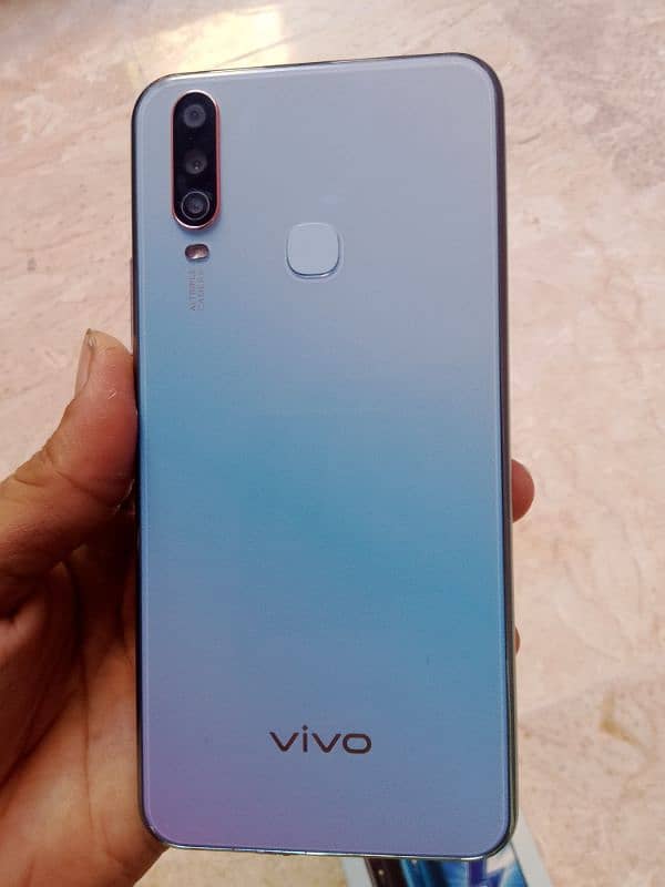 vivo y17 1
