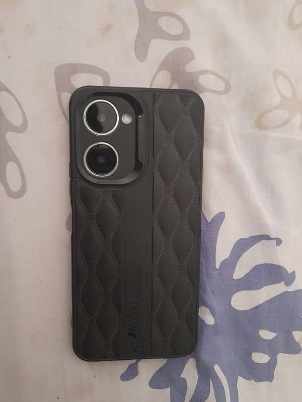 Vivo Y03 7