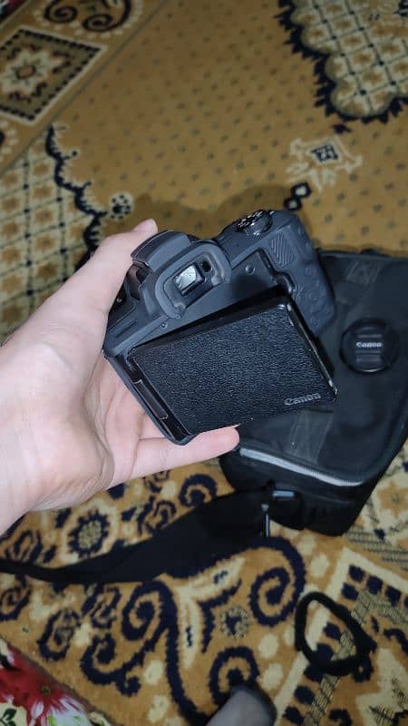 Canon M50 with 50mm stm lens 5