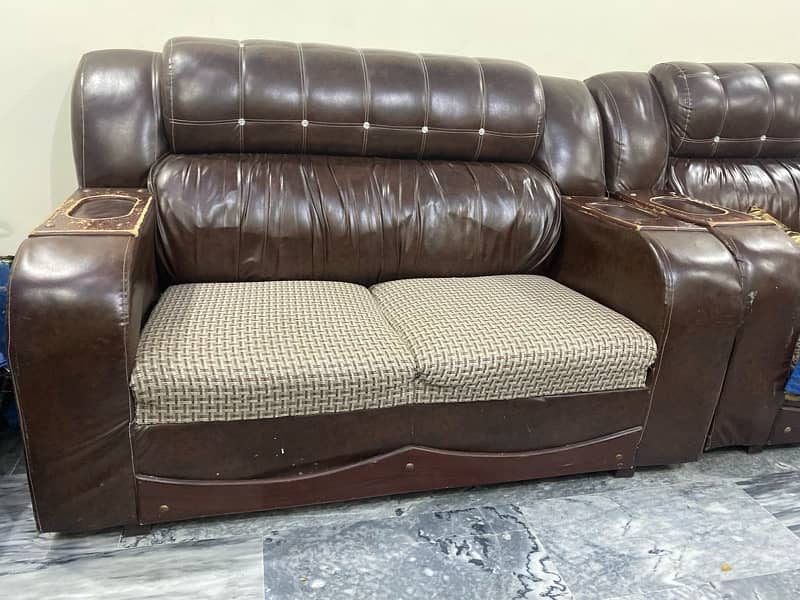 Sofa set 0