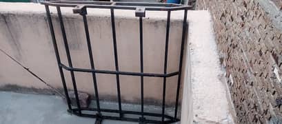 Car Roof stand for Sale
