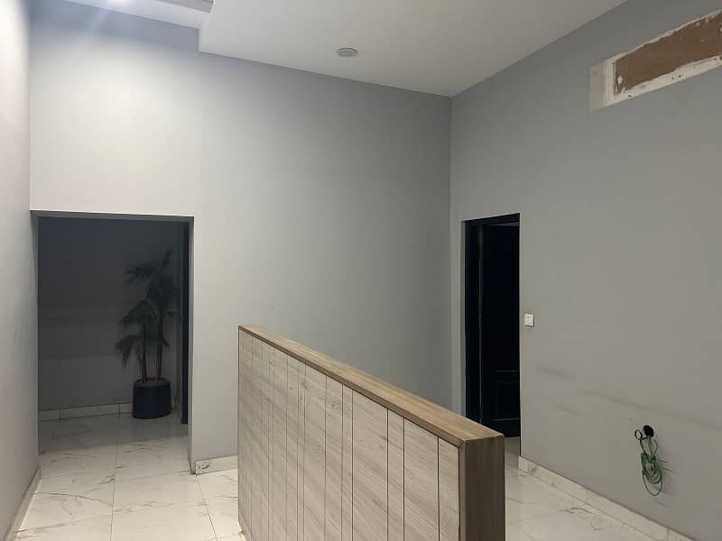 1000 Sq Yards Ground Floor Portion Near Shahrah E Faisal For Commercial Use With Huge Car Parking Area 7