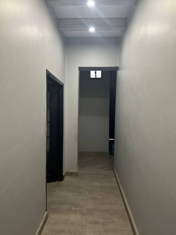 1000 Sq Yards Ground Floor Portion Near Shahrah E Faisal For Commercial Use With Huge Car Parking Area 10