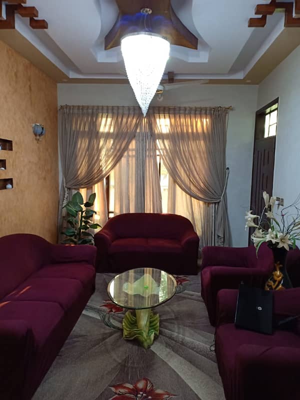 3rd floor Portion With Roof 240Yards For Sale In Gulshan Block 1 0