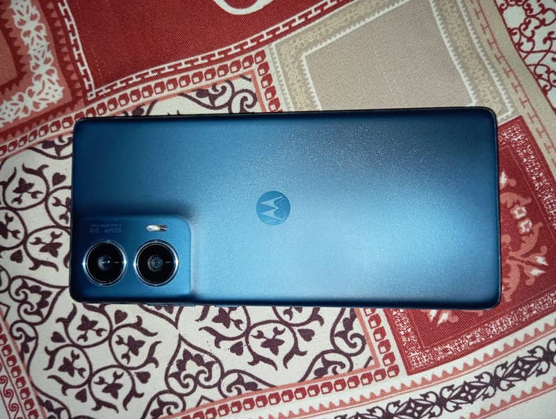 Motorola edge  50 fusion 10/10 condition 0