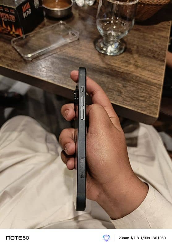 iphone 13 JV 128 gb 9