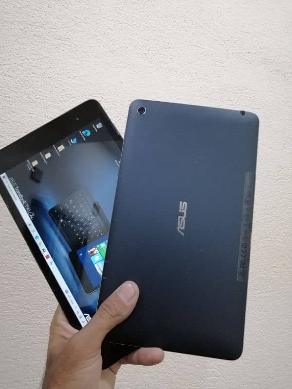 ACER windows tab with Detachable keyboard 1