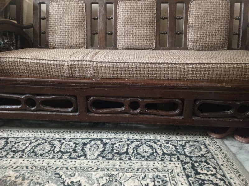 8 Seater sofa set for sale 4