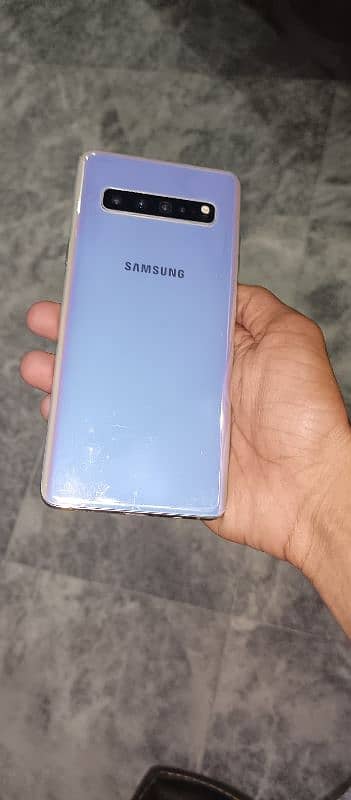 Exchange Samsung Galaxy S10 plus 5g ,8/512 , PTA pa*ch , minor dots 6