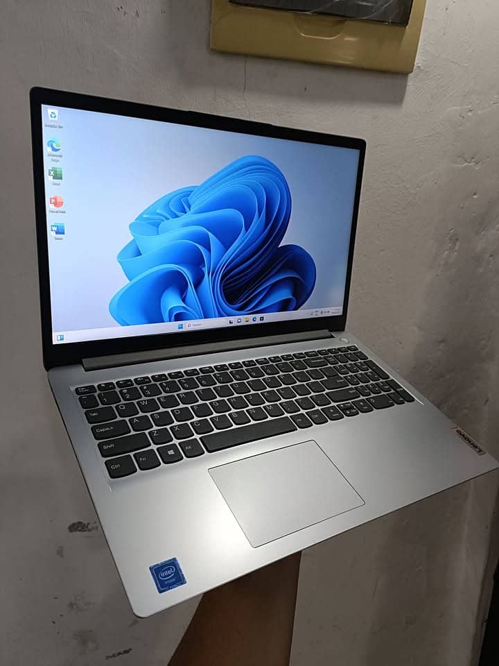 Lenovo IdeaPad Slim 3 2