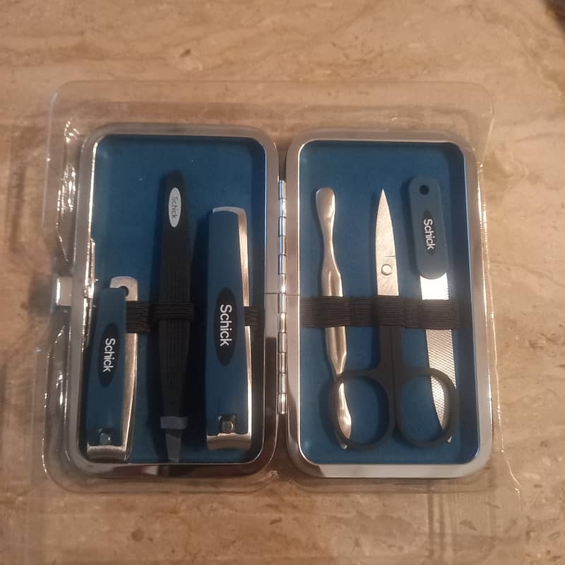 Schick complete grooming set 1