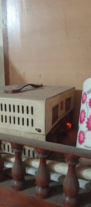 Dawlance  fridge with stabilizer stand 2