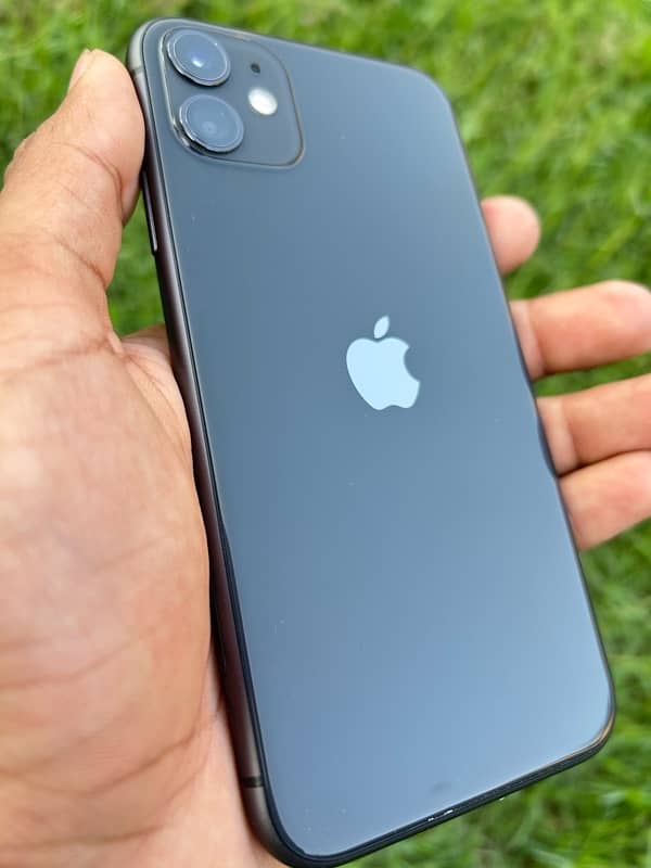 IPhone 11 JV 64 GB 52000RS 11