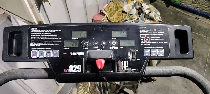 Easy Up Treadmill SMT 829 (Smart Computer) 0