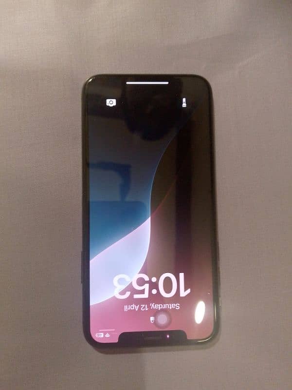 iphone XS 3RD GENERATION BATTERY HEALTH 85% black deep color 1