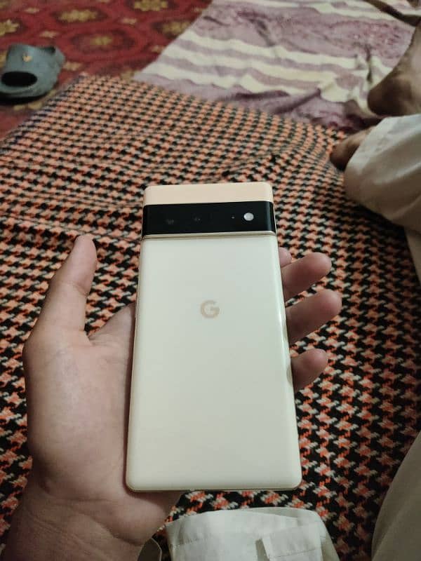 Googl Pixel 6 pro 0