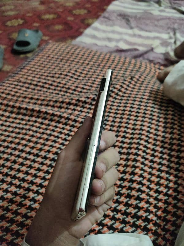 Googl Pixel 6 pro 1