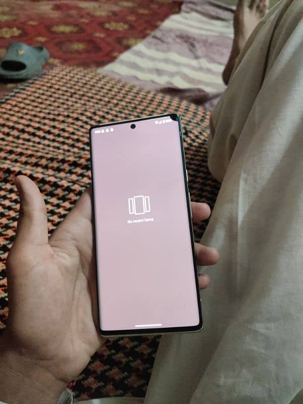 Googl Pixel 6 pro 4