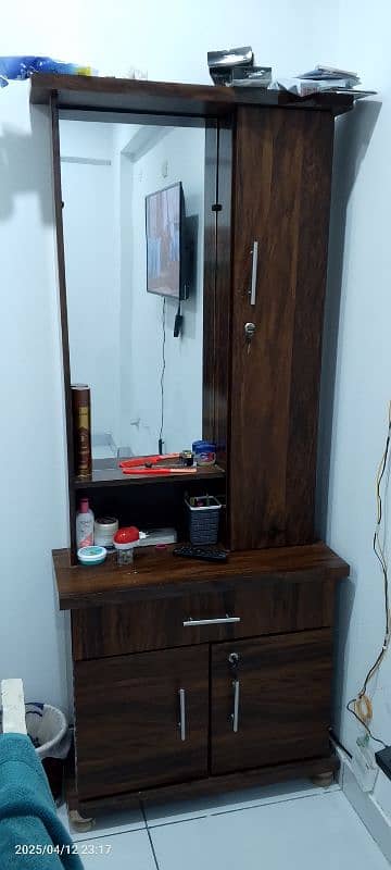 Cabinet and dressing table 1