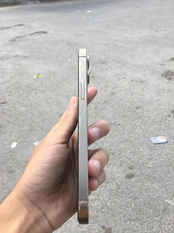 IPHONE 12 PRO MAX 128GB 2
