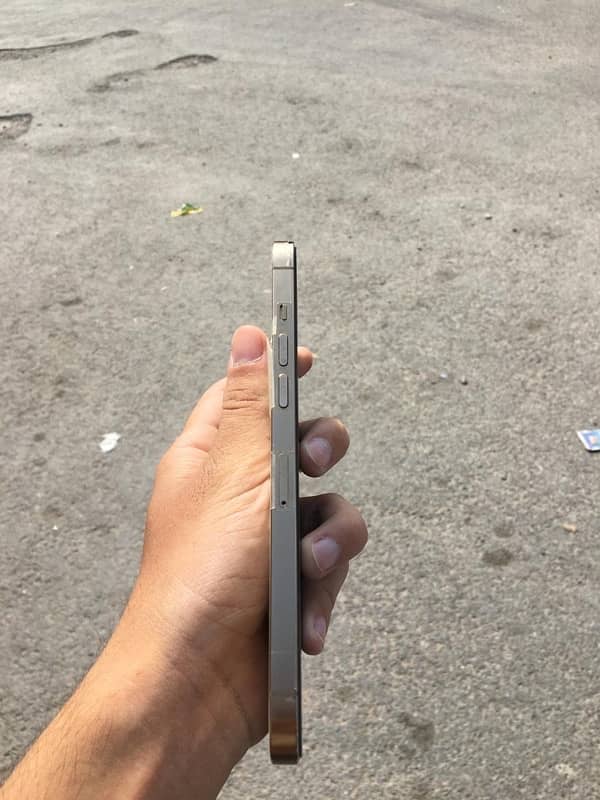 IPHONE 12 PRO MAX 128GB 3