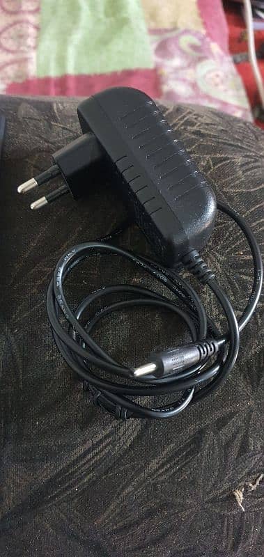 Mini Projector Q1 model. 5