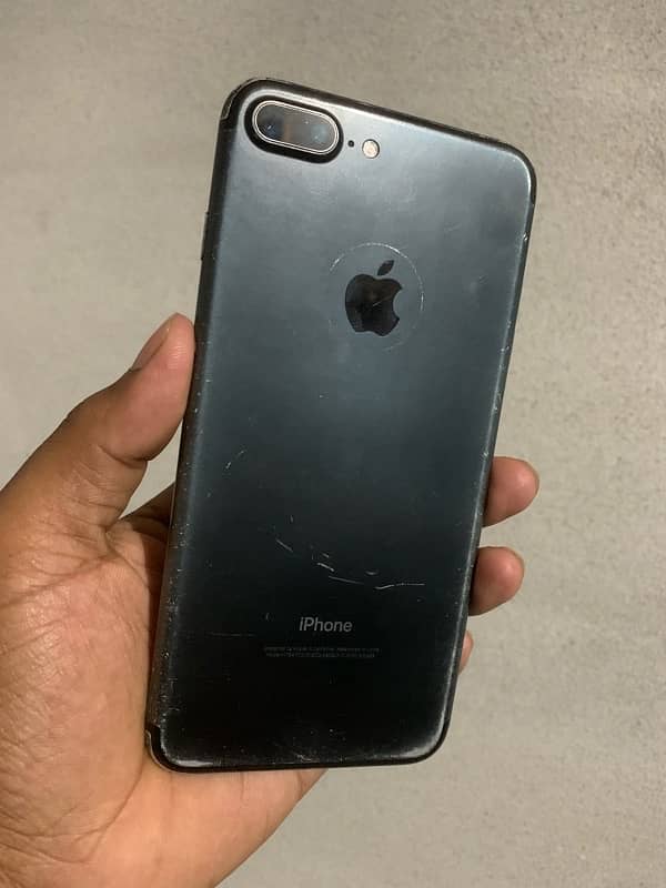 iPhone 7 plus 1
