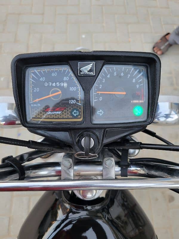 Honda CG 125 Gold Edition- Model 2024 Hyderabad Register complete file 12