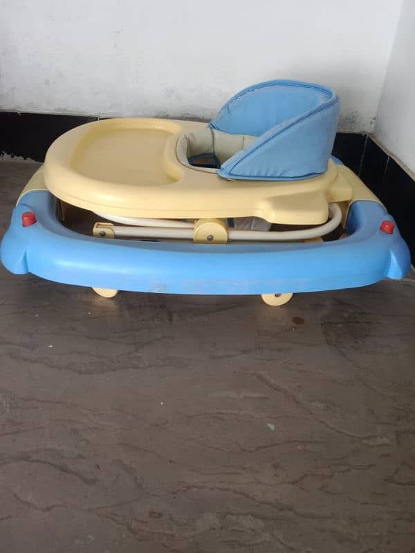 imported walker 2 in 1 ,walker/rocker ,used 1