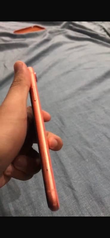 IPhone Xr 3