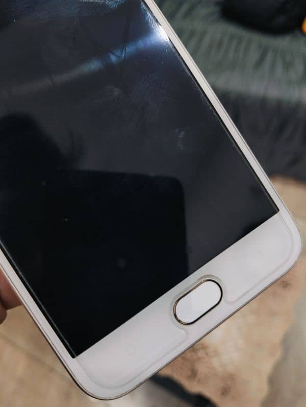Oppo A57 (3/32) 5