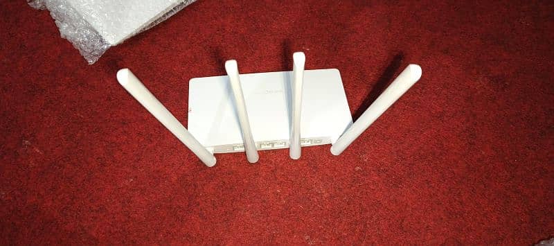 Mercury 4 antina WiFi router 2