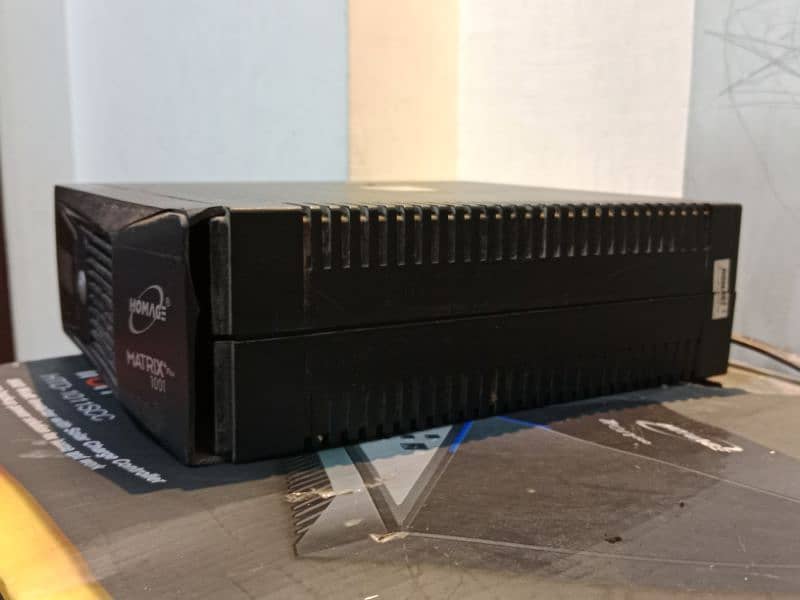 Homage tron duo 800W inverter with solar charge controller - UPS ...