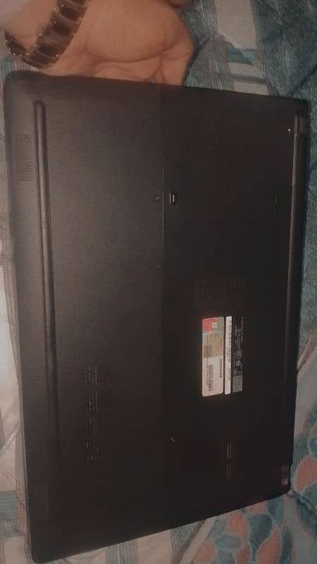 Dell Laptop for sale. 4