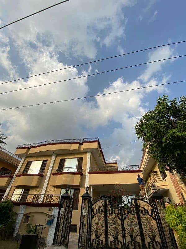 SSG Residency - Girls Hostel i-8/2 Khayaban e johr 5